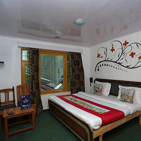 Oyo Flagship Hotel Palace Pahalgām Εξωτερικό φωτογραφία