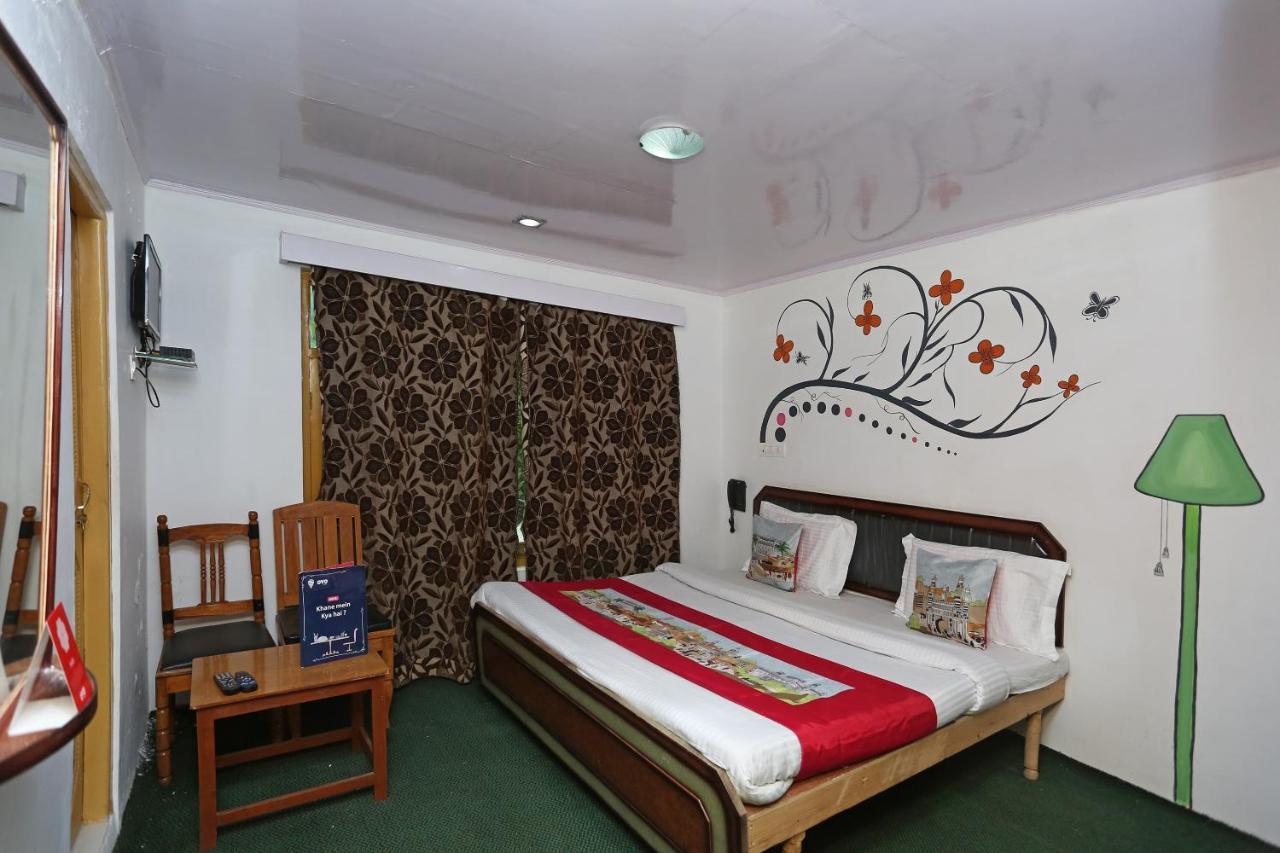 Oyo Flagship Hotel Palace Pahalgām Εξωτερικό φωτογραφία