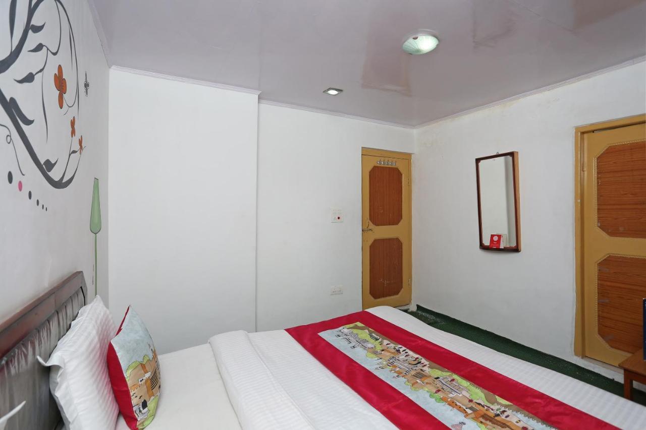 Oyo Flagship Hotel Palace Pahalgām Εξωτερικό φωτογραφία